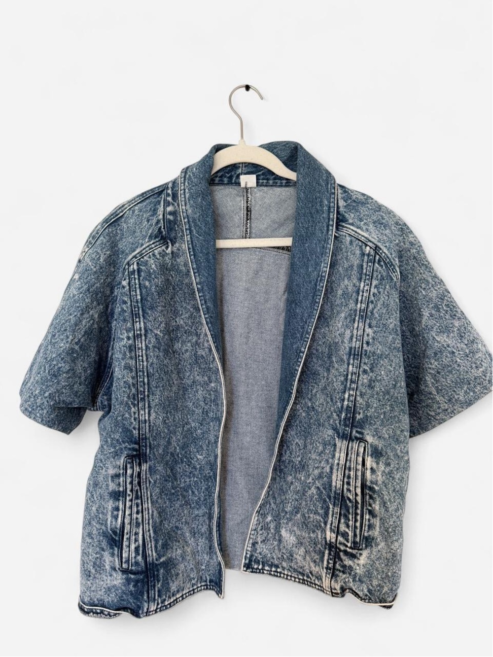 Washed Blue Short-Sleeve Denim Jacket